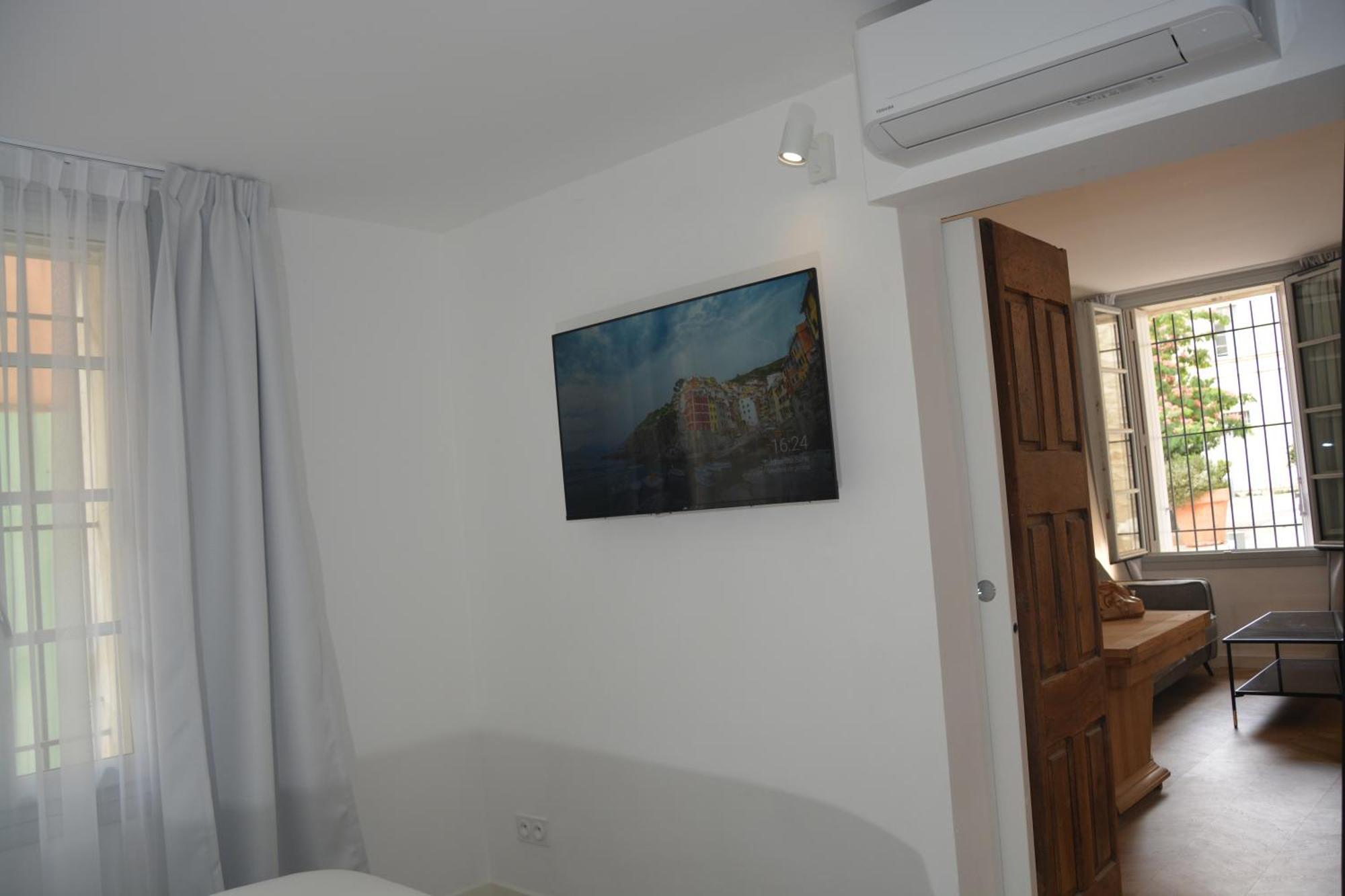 Maison Rascas - Centre Historique - Air Conditioning- Wifi Appartamento