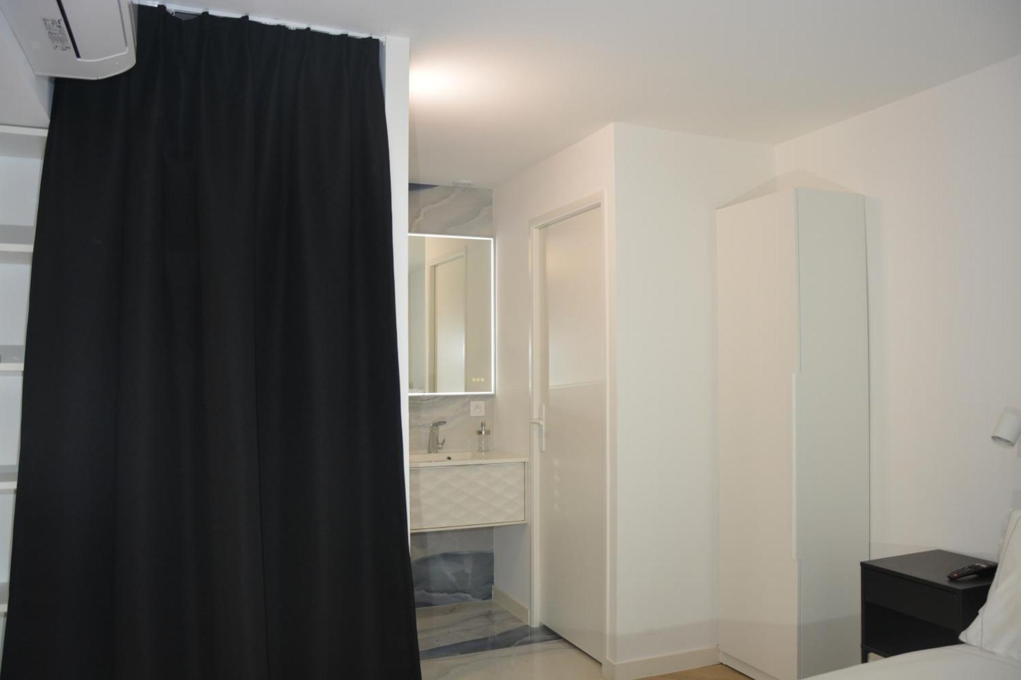 Maison Rascas - Centre Historique - Air Conditioning- Wifi Appartamento *