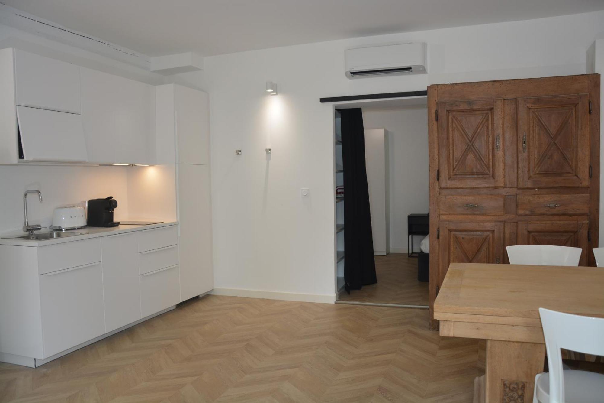 Maison Rascas - Centre Historique - Air Conditioning- Wifi * Avignone